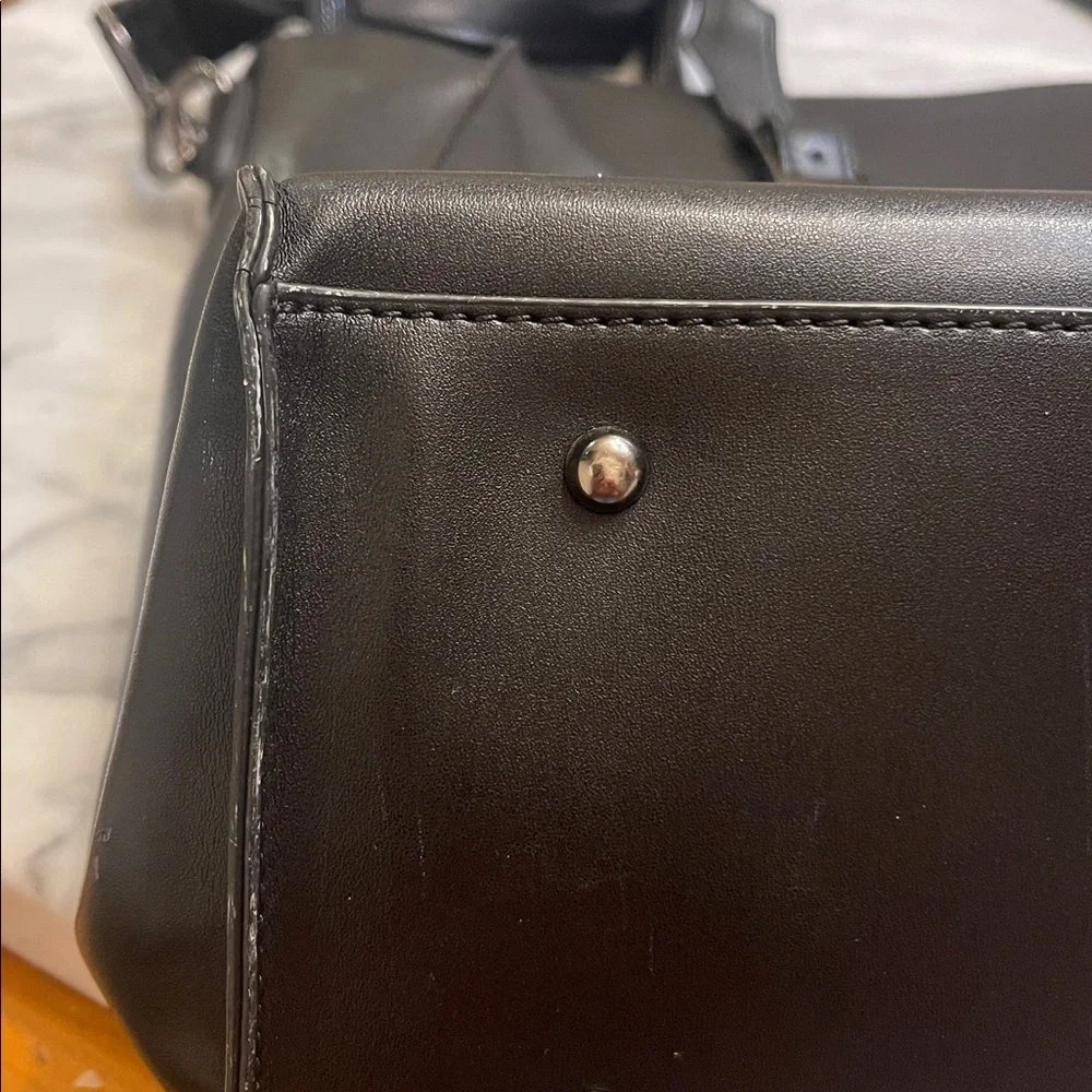 Women's Black Laptop Tote Bag